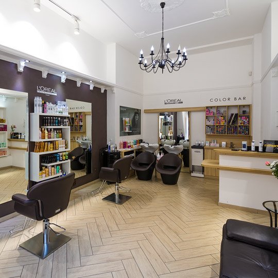 Hair salon in Prague